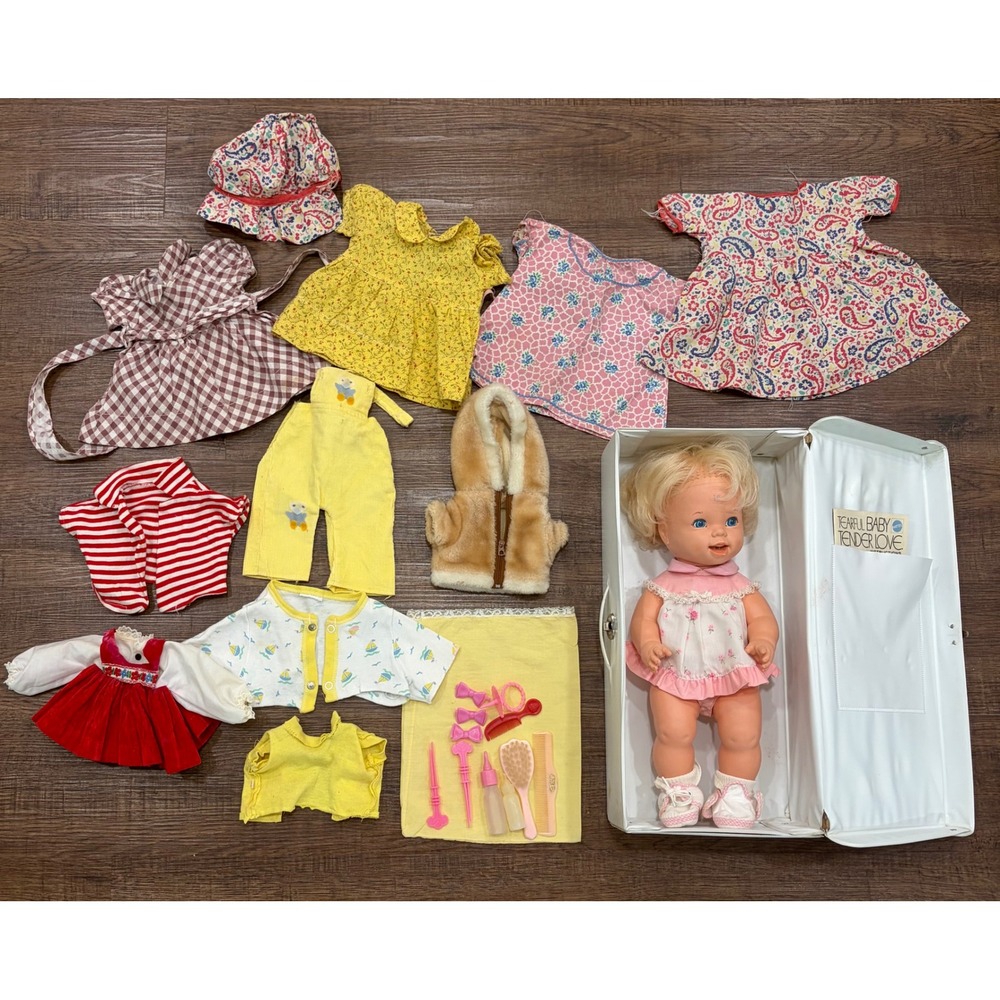 Vintage 1972 Mattel Tearful Baby Tender Love Doll Case Clothes Accessories TLC